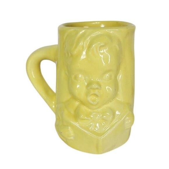 Vintage 1940s Yellow Little Choir Boy Singer Ceramic Religious Coffee Mug RARE - Picture 2 of 8